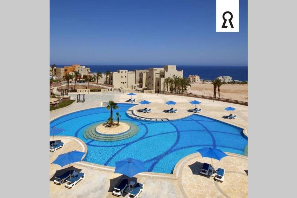 Elegant & Cozy Sea View Studio - Azzurra Хургада Экстерьер фото